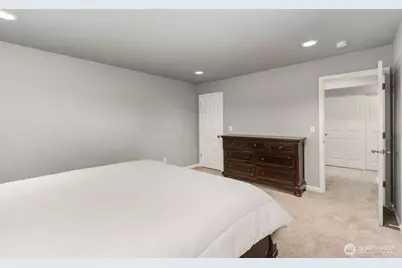 932 134th Street S, Tacoma, WA 98444 - Photo 21