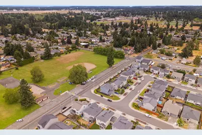 932 134th Street S, Tacoma, WA 98444 - Photo 39