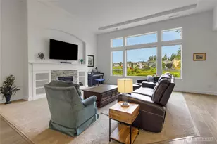 7901 Connells Prairie Rd E, Bonney Lake, WA 98391 - Photo 21