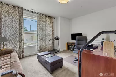7901 Connells Prairie Rd E, Bonney Lake, WA 98391 - Photo 17