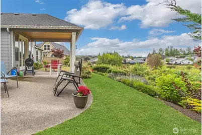 7901 Connells Prairie Rd E, Bonney Lake, WA 98391 - Photo 23