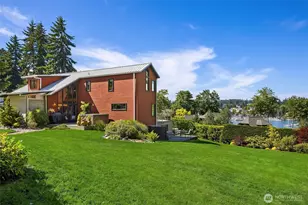 6017 Rose Loop NE, Bainbridge Island, WA 98110 - Photo 33