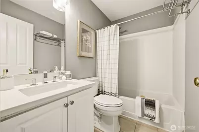 2300 Benson Road S #F5, Renton, WA 98055 - Photo 21