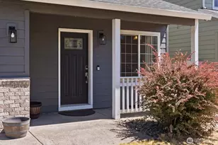 16501 NE 12th Ct, Ridgefield, WA 98642 - Photo 3