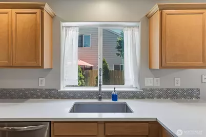 16501 NE 12th Court, Ridgefield, WA 98642 - Photo 11