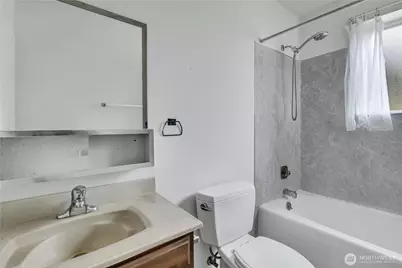 10074 SE 213th Place, Kent, WA 98031 - Photo 23