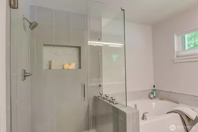 3500 E Lake Sammamish Parkway SE #2-105, Sammamish, WA 98075 - Photo 25