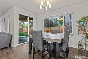 21204 113th St Ct E, Bonney Lake, WA 98391 - Photo 9
