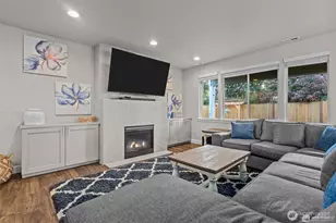 21204 113th St Ct E, Bonney Lake, WA 98391 - Photo 5