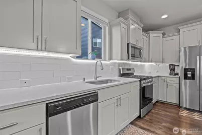 21204 113th Street Ct E, Bonney Lake, WA 98391 - Photo 13