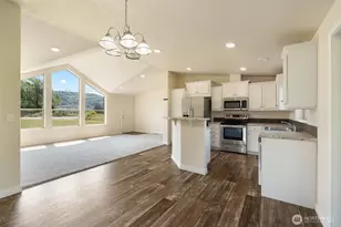 216 Mossyrock Rd W, Mossyrock, WA 98564 - Photo 3