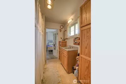 1021 W Stockwell Street, Aberdeen, WA 98520 - Photo 11