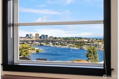 655 Crockett Street #B301, Seattle, WA 98109 - Photo 27