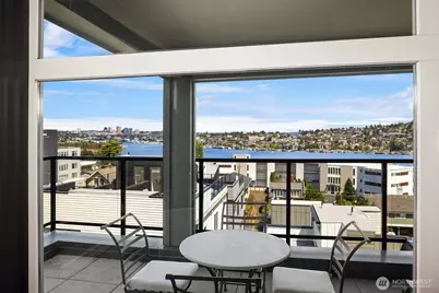 655 Crockett Street #B301, Seattle, WA 98109 - Photo 23