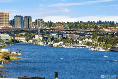 655 Crockett Street #B301, Seattle, WA 98109 - Photo 29