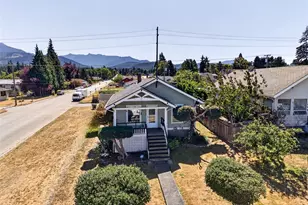 804 W 5th St, Port Angeles, WA 98363 - Photo 27