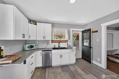 804 W 5th Street, Port Angeles, WA 98363 - Photo 11