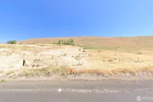 17295 N Wenas Rd, Selah, WA 98942 - Photo 1