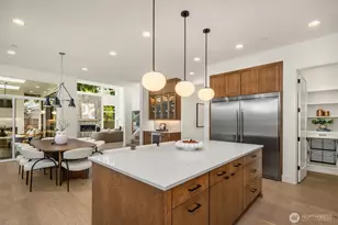 13418 NE 100th St, Kirkland, WA 98033 - Photo 9