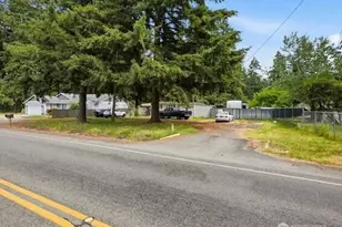 20913 Wright Rd E, Spanaway, WA 98387 - Photo 3