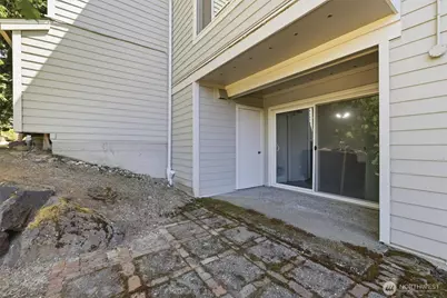 4200 Factoria Boulevard SE #B-2, Bellevue, WA 98006 - Photo 15