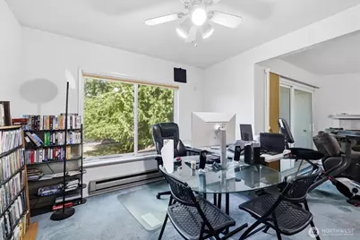 4200 Factoria Boulevard SE #B-2, Bellevue, WA 98006 - Photo 5