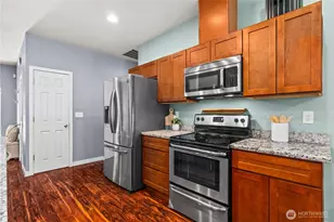 7805 300th St Ct S, Roy, WA 98580 - Photo 11