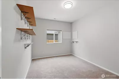 2001 5th Avenue NW, Puyallup, WA 98371 - Photo 13