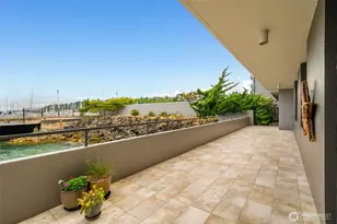 6533 Seaview Ave NW, Seattle, WA 98117 - Photo 25