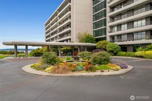 6533 Seaview Ave NW, Seattle, WA 98117 - Photo 27