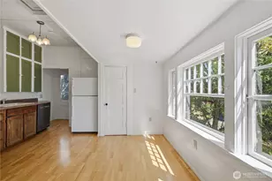 7730 17th Ave NE, Seattle, WA 98115 - Photo 5