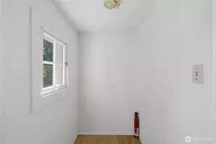 7730 17th Ave NE, Seattle, WA 98115 - Photo 17
