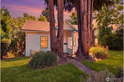 7730 17th Avenue NE, Seattle, WA 98115 - Photo 3