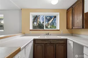 7730 17th Ave NE, Seattle, WA 98115 - Photo 23