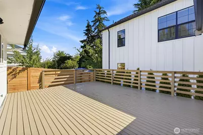 5946 18th Avenue SW #1, Seattle, WA 98106 - Photo 27
