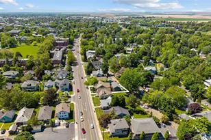 1035 Isaacs Ave, Walla Walla, WA 99362 - Photo 3