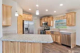 210 Mossyrock Rd W, Mossyrock, WA 98564 - Photo 9