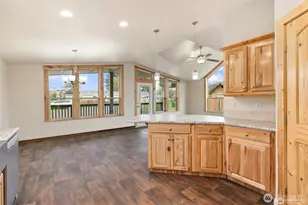 210 Mossyrock Rd W, Mossyrock, WA 98564 - Photo 11