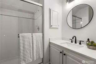 11715 SE 61st Pl, Bellevue, WA 98006 - Photo 21