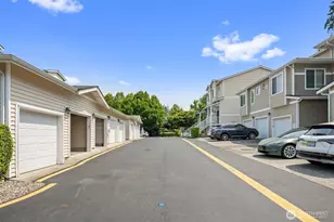 14915 38th Dr SE, Bothell, WA 98012 - Photo 19
