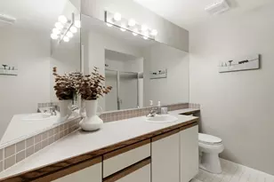 1400 Taylor Ave N, Seattle, WA 98109 - Photo 23