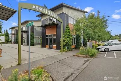 128 Abbott's Alley, Sedro Woolley, WA 98284 - Photo 1
