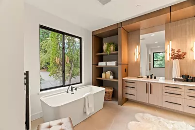 11106 SE 4th Street, Bellevue, WA 98004 - Photo 23
