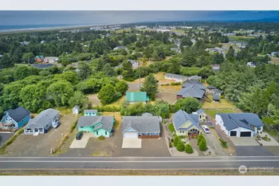 118 Pacific Boulevard NW, Ocean Shores, WA 98569 - Photo 29