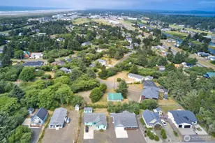 118 Pacific Blvd NW, Ocean Shores, WA 98569 - Photo 27