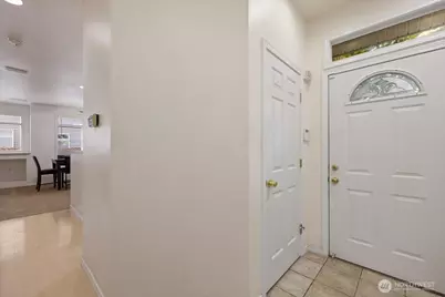 1526 121 Street SW #14, Everett, WA 98204 - Photo 7