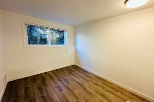 11211 NE 68th St, Kirkland, WA 98033 - Photo 15