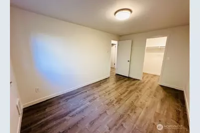 11211 NE 68th Street #2, Kirkland, WA 98033 - Photo 19