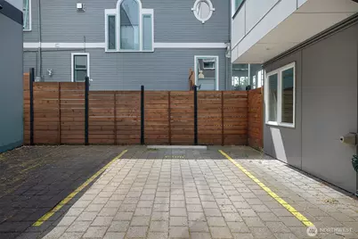 830 B 16th Ave, Seattle, WA 98122 - Photo 33