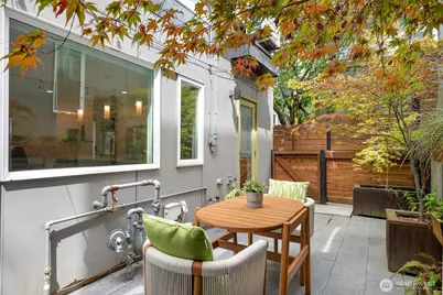 830 B 16th Ave, Seattle, WA 98122 - Photo 15